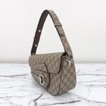 Replica Gucci Horsbet -kunnianosoituskankaalle