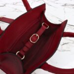 Replika kabelky Gucci Jackie Tote s háčkem v červené barvě - vysoce kvalitní duplikát designové kabelky