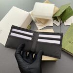 レプリカ グッチ ダブルG 二つ折り財布 レザー