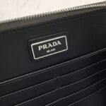 Réplica Prada Saffiano New Pouch Gris
