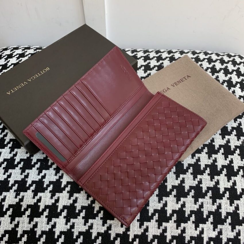 20200105_i1578238117_4773_1.jpg Bottega Veneta Intrecciato Wallet Red