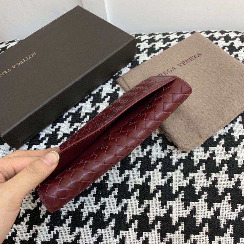 20200105_i1578238117_8345_5.jpg Bottega Veneta Intrecciato Wallet Red