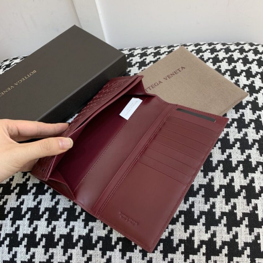 20200105_i1578238117_9563_2.jpg Bottega Veneta Intrecciato Wallet Red