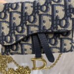 Replika der Dior Satteltasche mit Kette