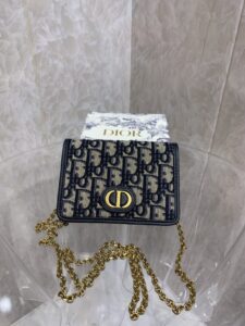 Replica Dior Cd Chain Wallet - ultra-realistic fake purse