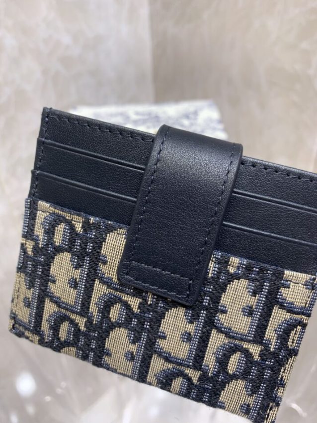 20220315_i1647300897_2985_2.jpg Dior Card Holder Man Beige