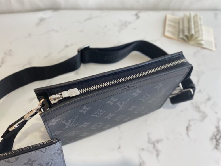Louis Vuitton Gaston Wallet - Image 9
