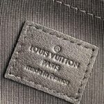Louis Vuitton To Go Pochette Brown
