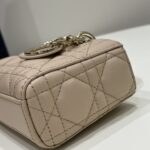20230519_i1684484679_1414_4.jpg Replika kabelky Dior Lady D – Joy Mini Bag Caramel - prémiová kabelka Superclone