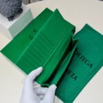Replica Bottega Veneta Intrecciato Long Wallet