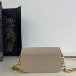 Replica Dior 30 Montaigne Avenue Bag Beige - premium superclone handbag
