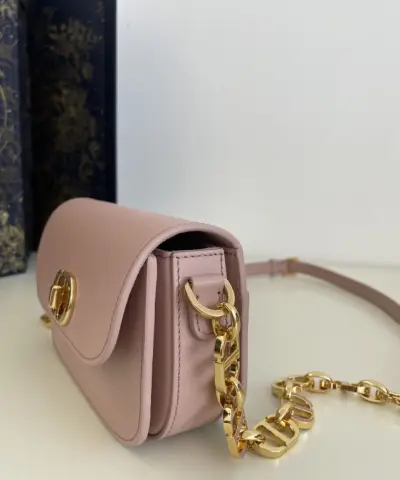 Replica Dior 30 Montaigne Avenue Bag Pink - best quality fake designer bag