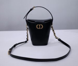 Fake Dior 30 Montaigne Amber Chain Black - premium superclone handbag