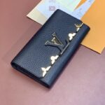 Louis Vuitton Capucines Long Black - replika torebki premium 1:1