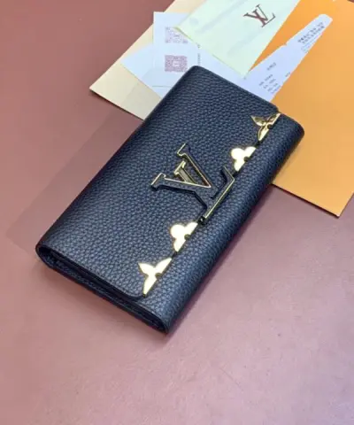Louis Vuitton Capucines Long Black - 1:1 premium replica handbag