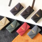 Yves Saint Laurent Duży portfel z klapką – niedroga luksusowa replika torebki