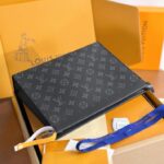 Louis Vuitton Pochette Voyage Black: bolso de lujo de primer nivel engañado