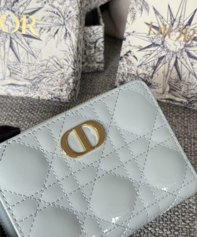 Fake Dior Caro Patent Wallet - high-end replica designer purse