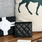 Carteira compacta dobrável Chanel - réplica de bolsa de grife