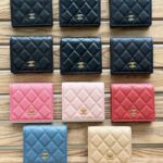 Carteira Chanel Compact Bifold - réplica de alta qualidade de uma bolsa de luxo.