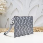 img_a189b943_20240304_i1709493403_4837_1.jpg Replik Dior Clutch Diamant Muster