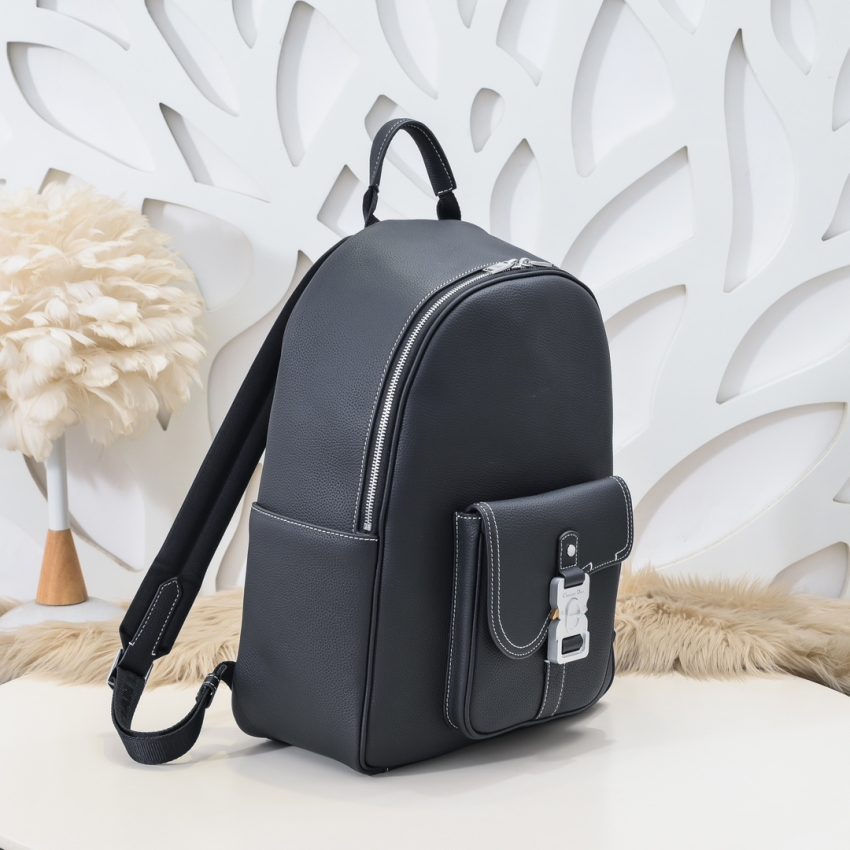 img_a189b943_20240913_i1726171909_4858_6.jpg Dior Saddle Zip Backpack Black Grained Calfskin