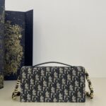 Replica Dior Signature Cd Square
