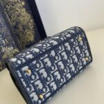 Replica Dior Boston