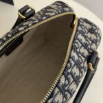 Replika Dior Groove