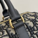 Replika Dior Groove
