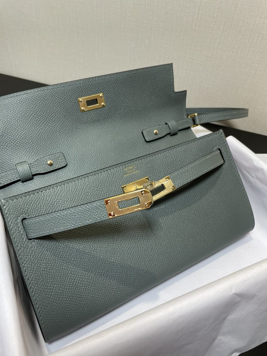 20210301_i1614603397_2554_3.jpg Hermes Kelly Elan Mint Green