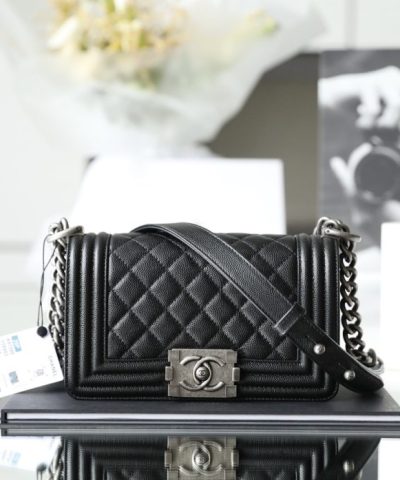 CHANEL Le Boy Black Small