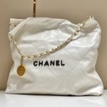 20220616_i1655390935_6626_0.jpg CHANEL 22 Small Handbag White - chanel 22 small replica front view
