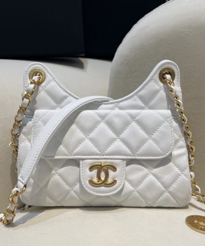 CHANEL 23c Hobo Small White