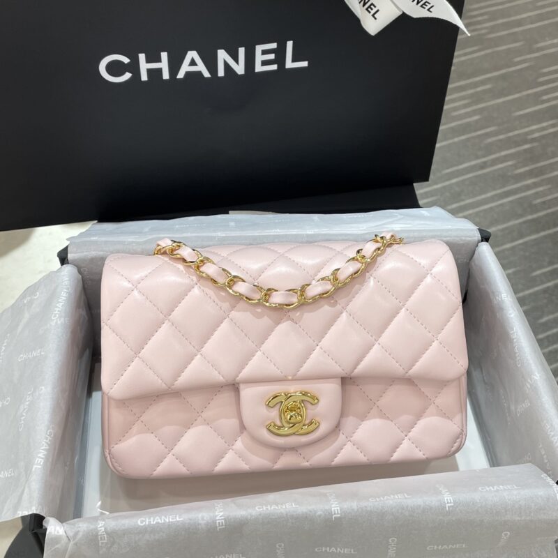 20230604_i1685870509_9557_0.jpg CHANEL Classic Flap 20cm Pink - chanel pink bag replica front view