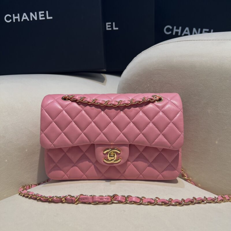 20230604_i1685870773_9187_0.jpg CHANEL Classic Flap 23cm Pink - cheap chanel bag front view