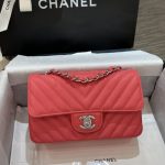 CHANEL Classic Flap V 20cm Red - chanel chevron replica front view