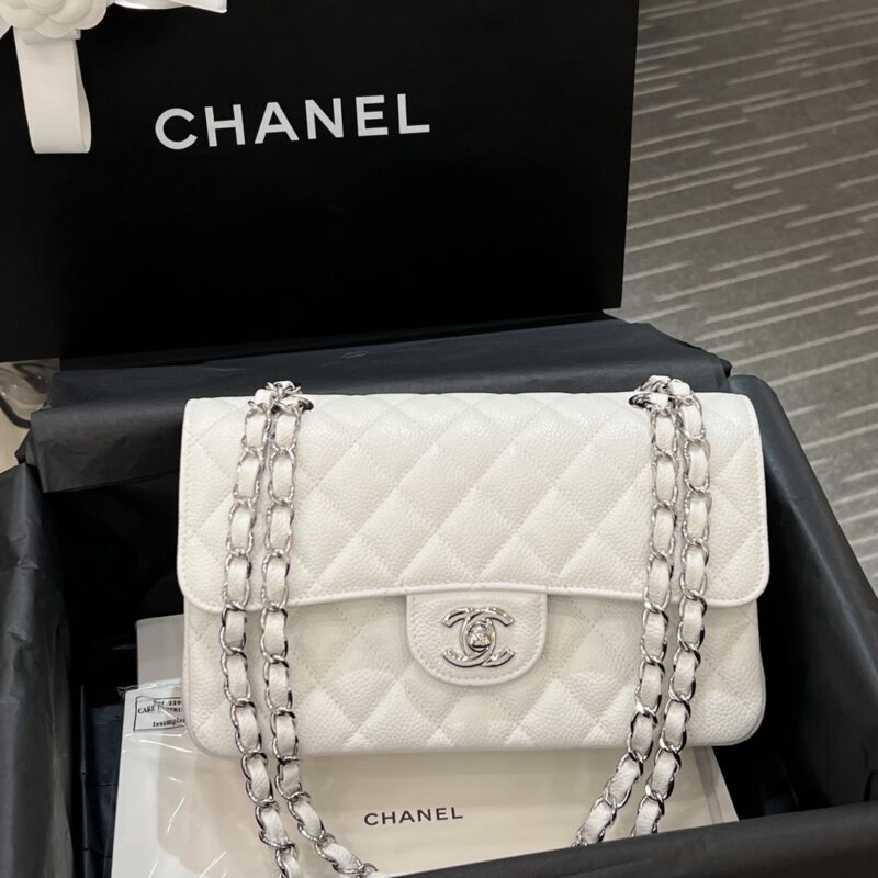 20230625_i1687673559_1730_0.jpg CHANEL Classic Flap 23cm White Silver - chanel lookalike bag front view