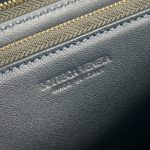 20240802_i1722581418_8062_7.jpg Bottega Veneta Zip Long Wallet Grid - side angle