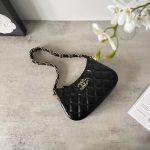 49573_g10 CHANEL 23k armpit bag small - chanel armpit bag small replica detail 10