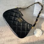 49573_g2 CHANEL 23k armpit bag small - chanel armpit bag small replica detail 2