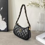 49573_g8 CHANEL 23k armpit bag small - chanel armpit bag small replica detail 8