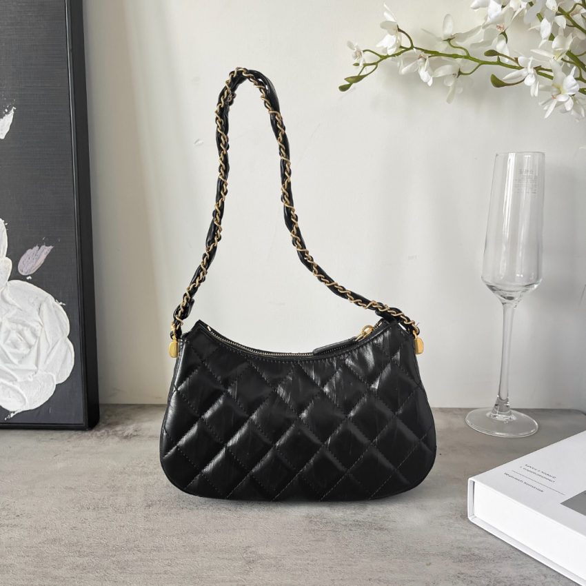 49573_g9 CHANEL 23k armpit bag small - chanel armpit bag small replica detail 9