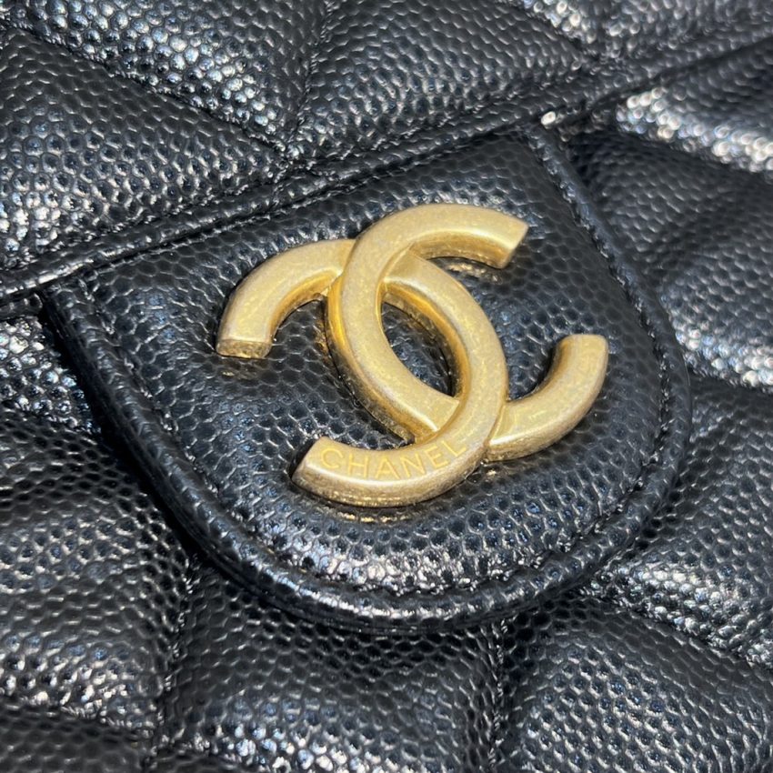 CHANEL 23c Hobo Small Black - chanel 23c hobo black dupe detail 7