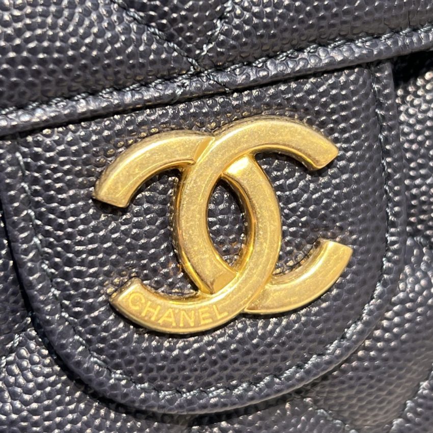 CHANEL 23c Hobo Small Dark Blue - fake chanel hobo dark blue detail 7