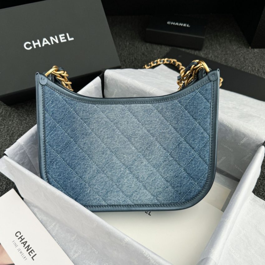 49608_g1 CHANEL 23c Hobo Small Denim - fake chanel hobo denim detail 1