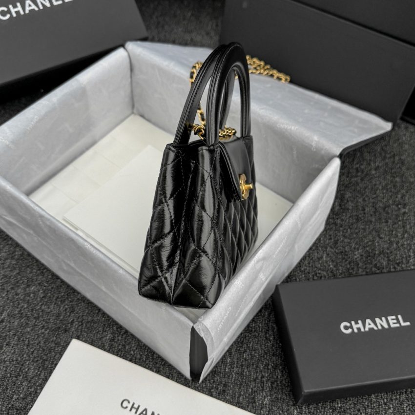 CHANEL 23k Kelly Black - fake chanel kelly black detail 1