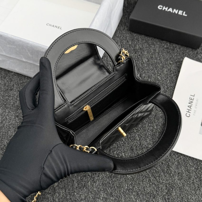 CHANEL 23k Kelly Black - fake chanel kelly black detail 2