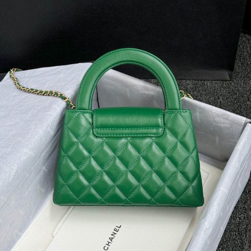 CHANEL 23k Kelly Green - chanel kelly green replica detail 1