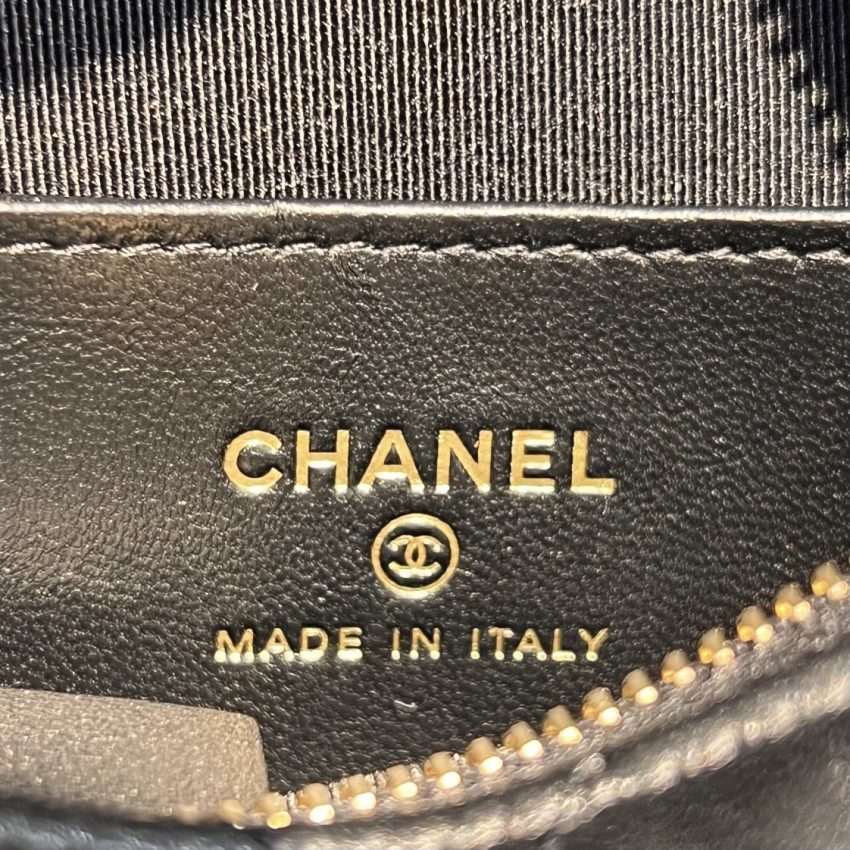 49639_g3 CHANEL 23c Pouch - chanel 23c pouch replica detail 3